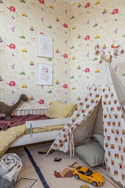 Квартира для семьи архитектора: как удалось оформить пространство сложной планировки | ivd.ru