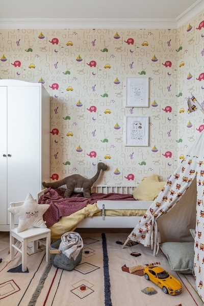 Квартира для семьи архитектора: как удалось оформить пространство сложной планировки | ivd.ru