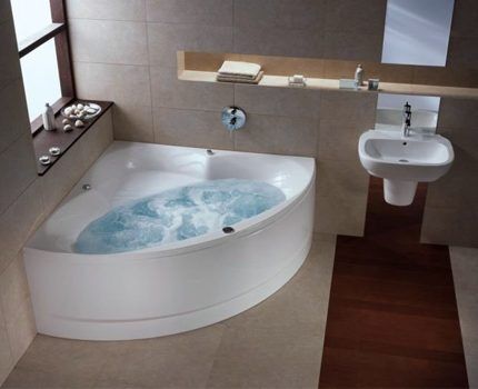 Акриловая ванна: плюсы и минусы, отзывы, советы по выбору